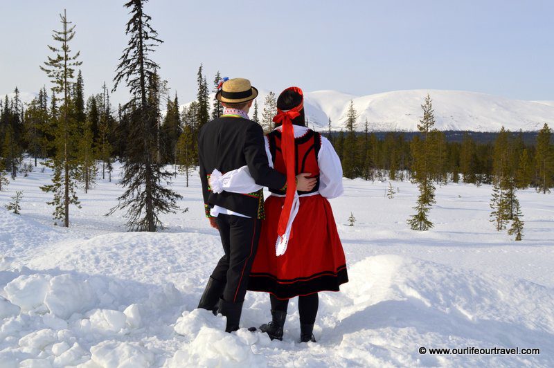 View to the amazing hills of Pallas-Yllästunturi National Park. Wedding in Lapland during the winter.