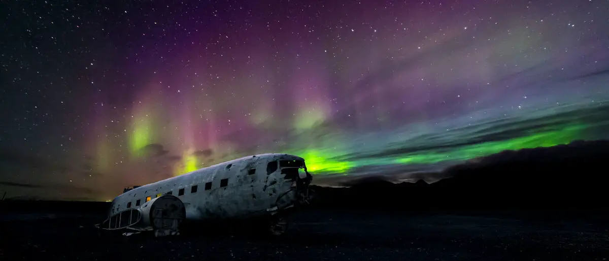 sarki fény megfigyelés izland iceland northern lights