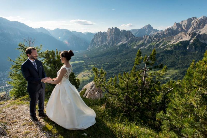 Destination wedding in the Alps Italy